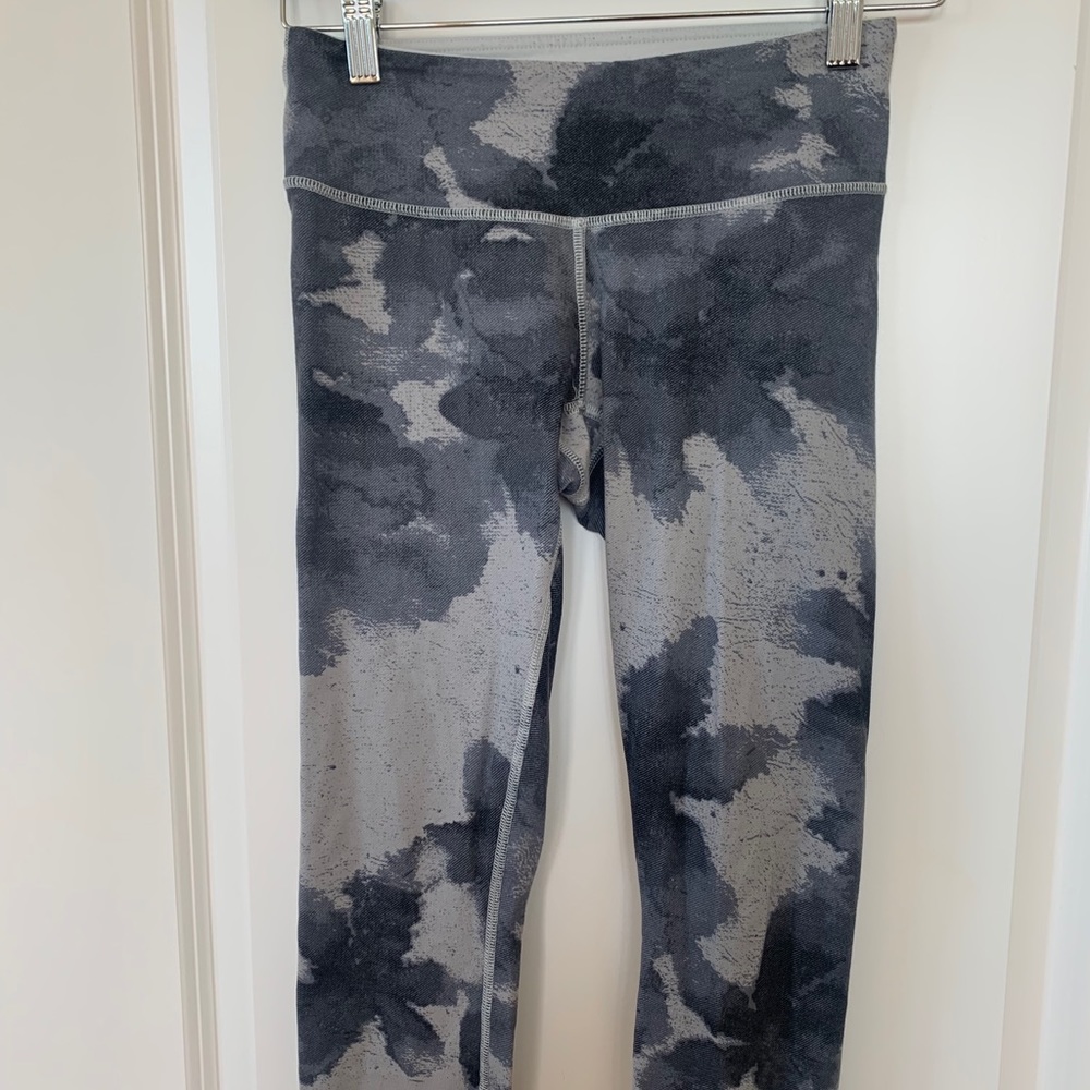 3/4 lululemon leggings